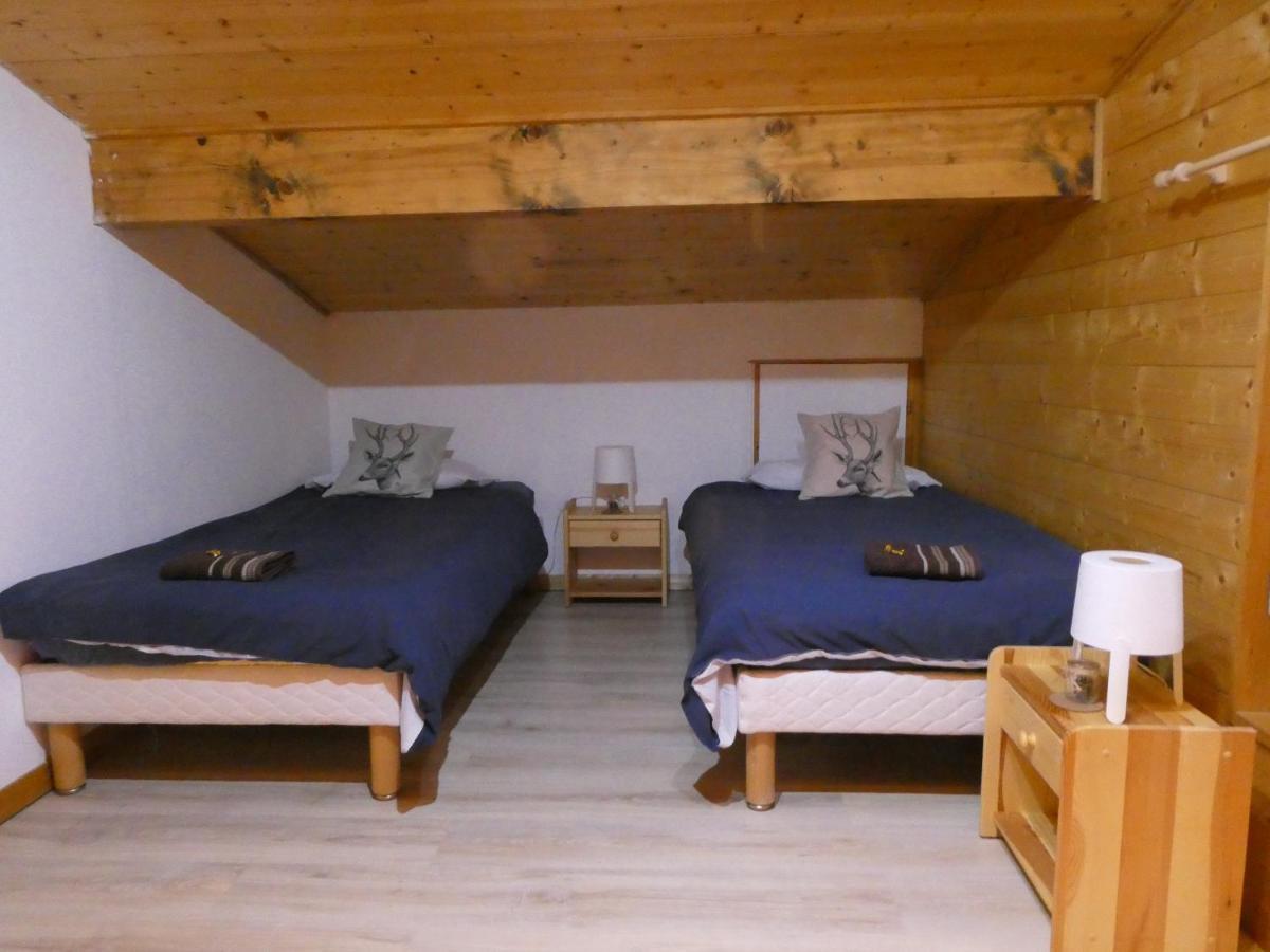 Central Hostel Châtel Exteriör bild