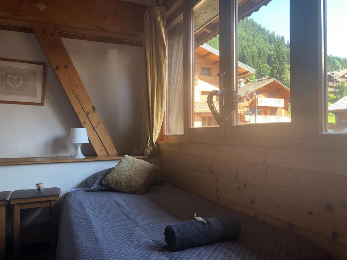 Central Hostel Châtel Exteriör bild